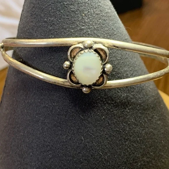 Sterling Silver Bracelet with White Stone - Picture 6 of 6